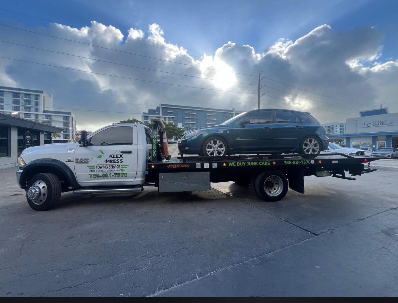 AlexPress Tow Truck
