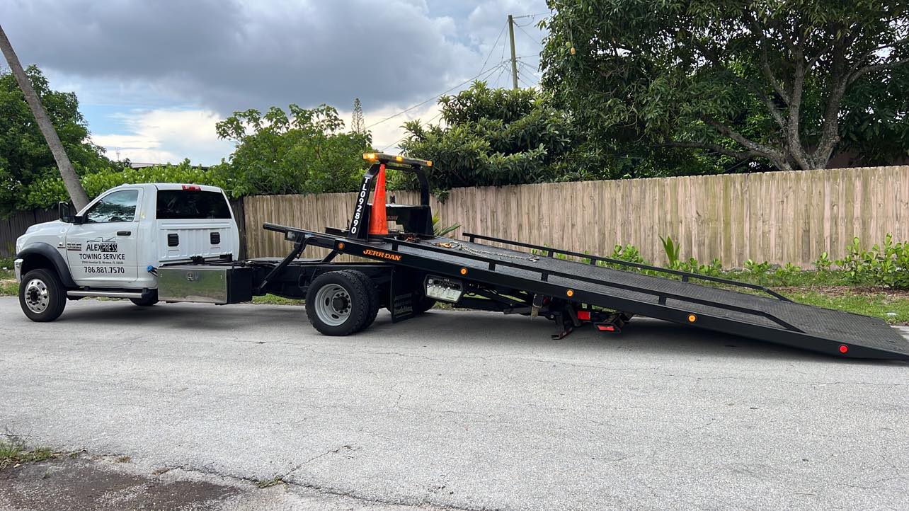 AlexPress Tow Truck